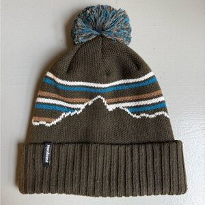 Patagonia | Kids’ Powder Town Pom Pom Beanie | NWOT